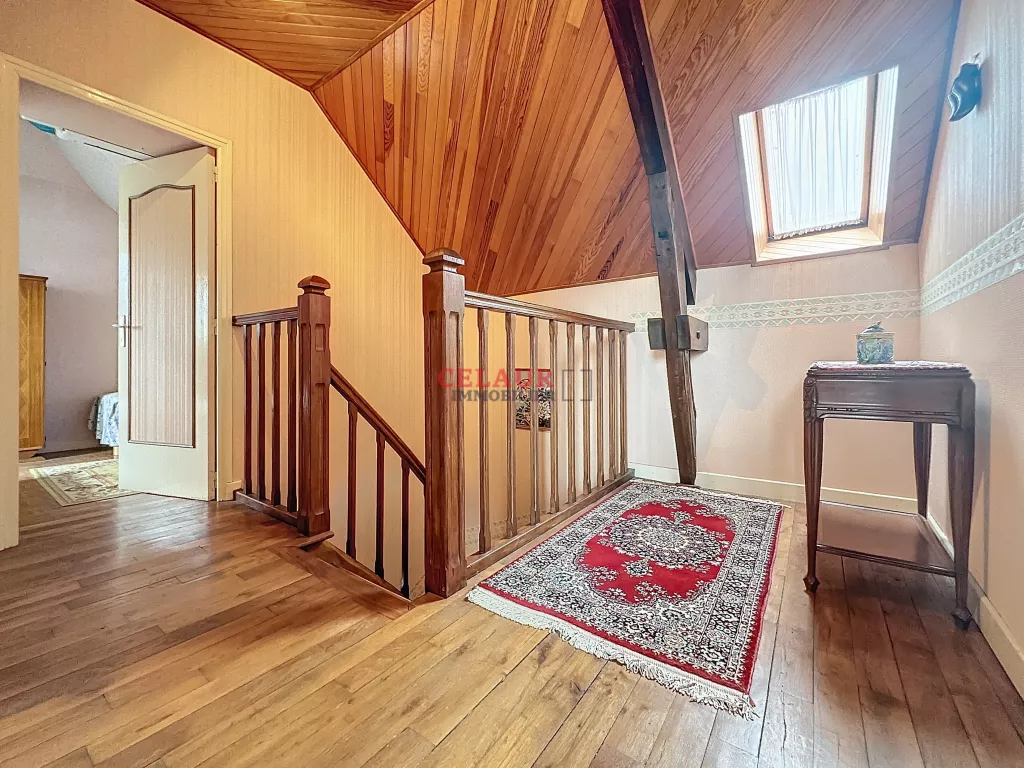 MAISON DE BOURG AVEC D&Eacute;PENDANCE