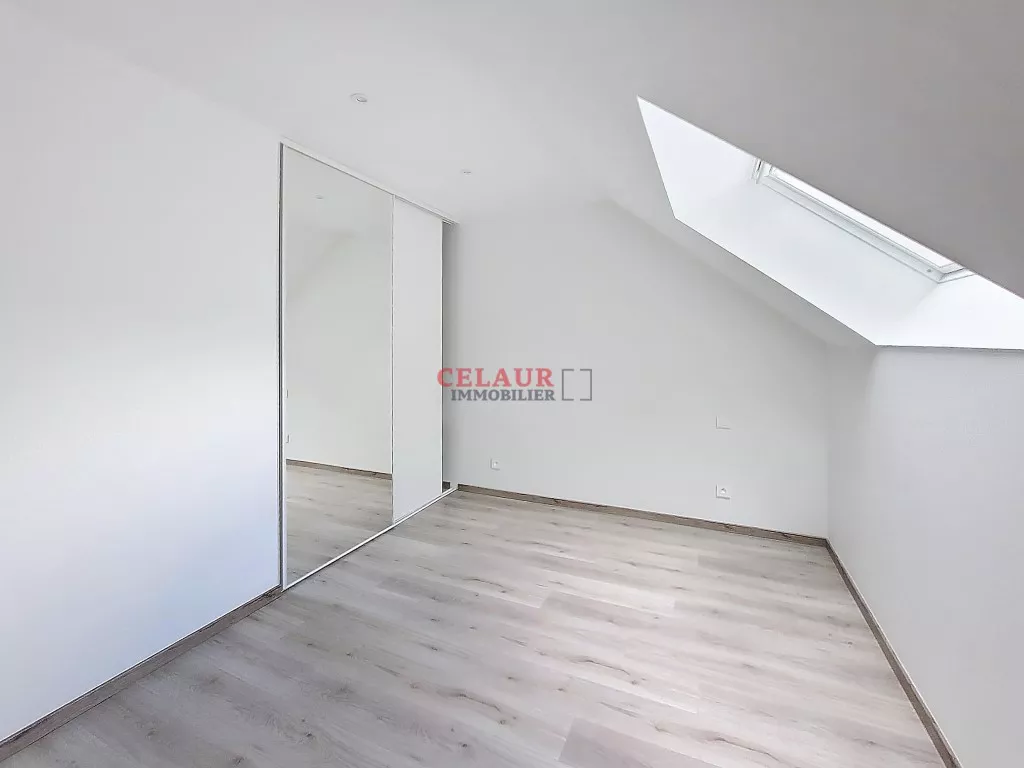 Maison familiale en pierre enti&egrave;rement r&eacute;nov&eacute;e