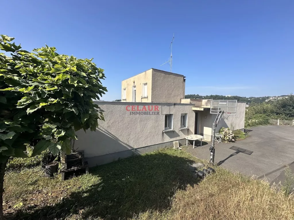 MAISON AVEC VUE IMPRENABLE