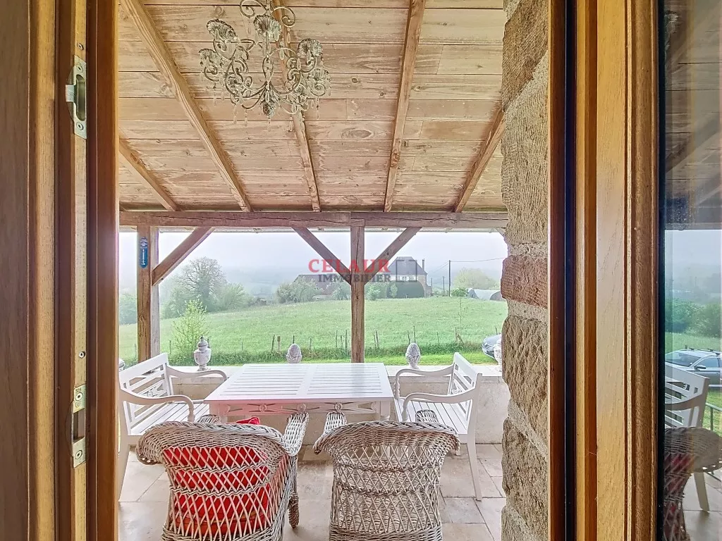 maison de caract&egrave;re avec vue imprenable sur la vall&eacute;e de la Dordogne