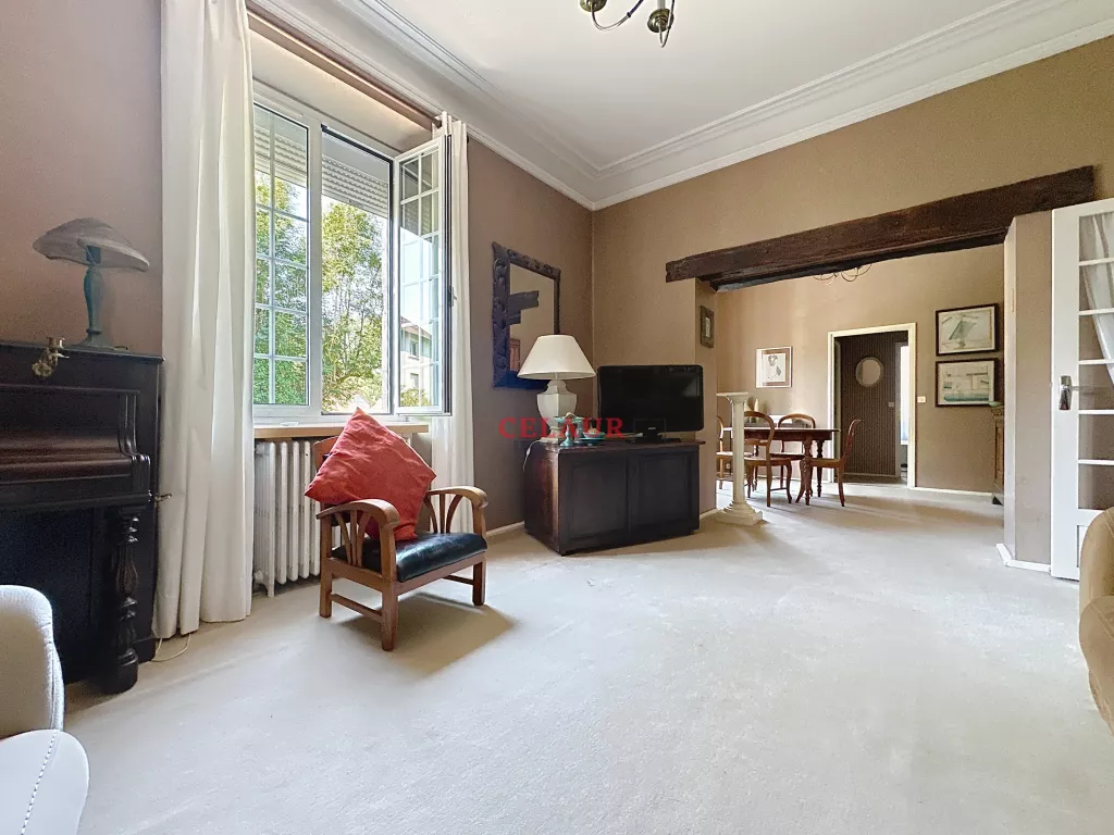 APPARTEMENT DE CHARME &Agrave; LAGUENNE