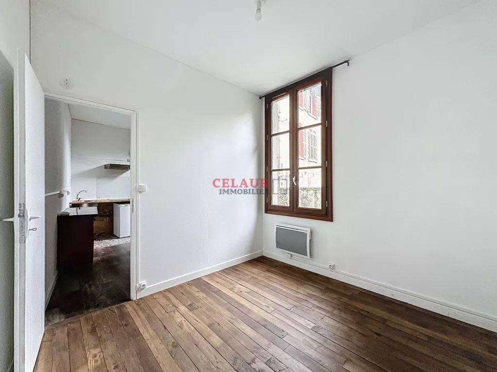 ENSEMBLE DE DEUX APPARTEMENTS