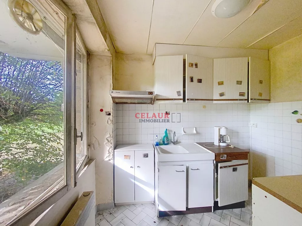 MAISON &Agrave; R&Eacute;NOVER  AVEC VUE SUR LA VALL&Eacute;E