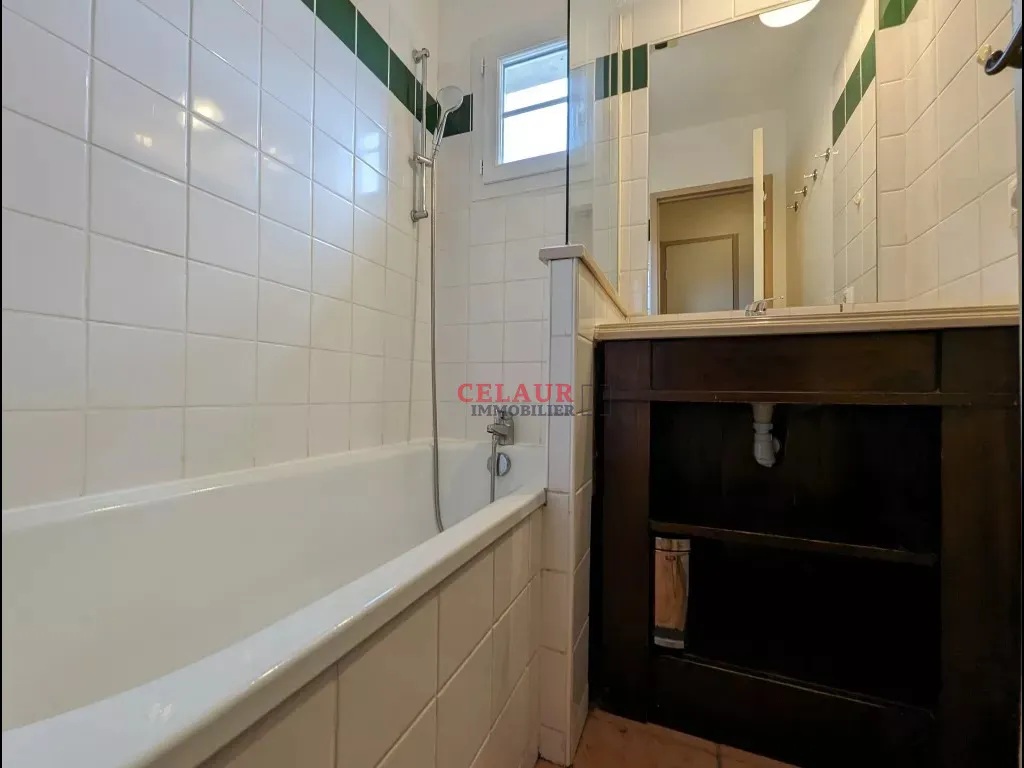 APPARTEMENT T2 DANS RESIDENCE DE TOURISME -