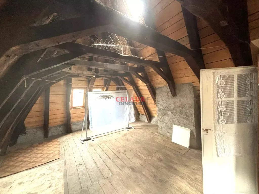 PETITE MAISON DE VILLE