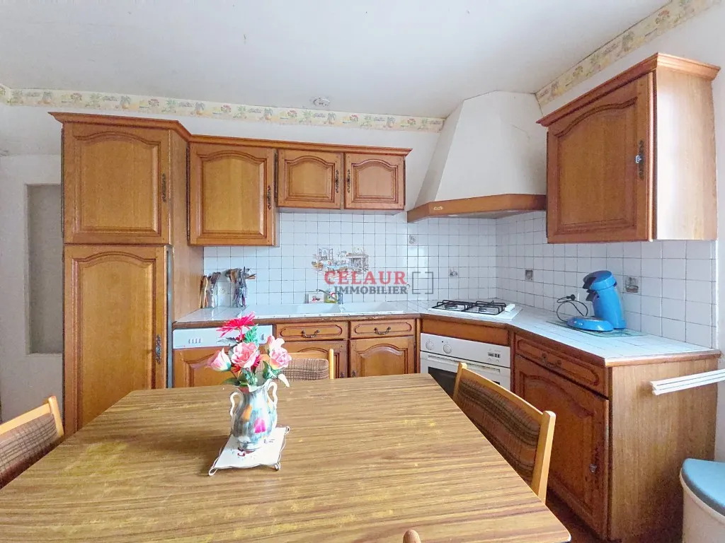 PLAIN-PIED &agrave; r&eacute;nover