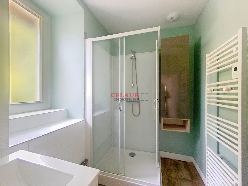 AGR&Eacute;ABLE MAISON