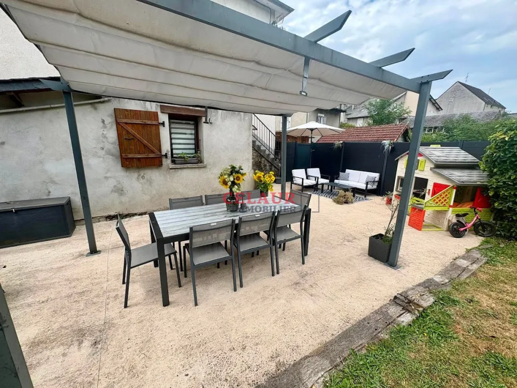 MAISON DE BOURG R&Eacute;NOV&Eacute;E &Agrave; LAGUENNE