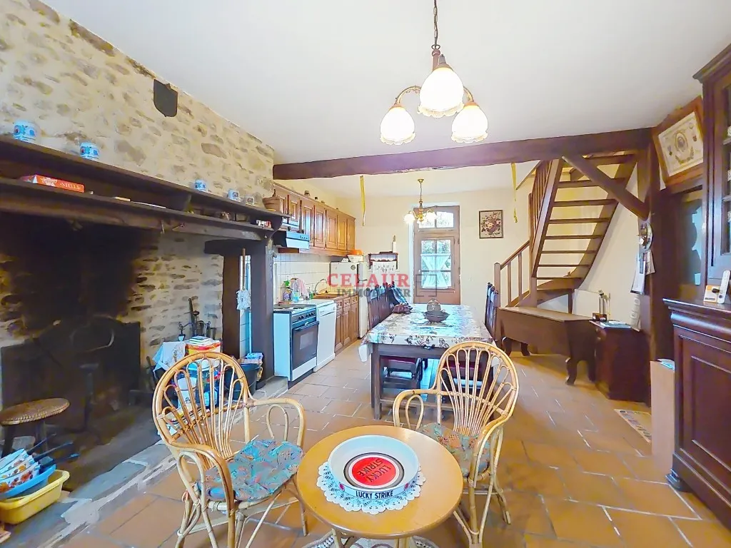 MAISON PIERRE AVEC D&Eacute;PENDANCE
