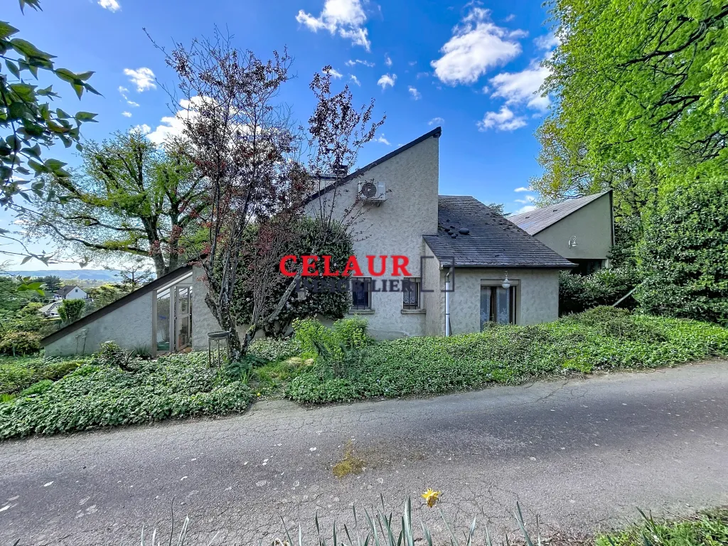 PROPRI&Eacute;T&Eacute; AVEC PARC DE 4000m2