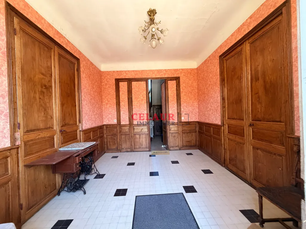 Maison bourgeoise en plein centre
